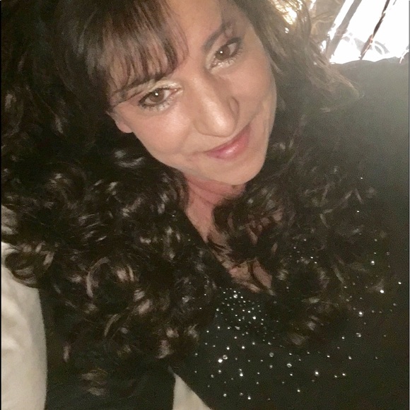 Meet your Posher, Lisa - Picture 5 of 8